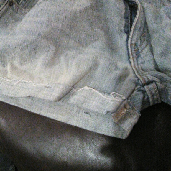 Shorts - Picture 7 of 8